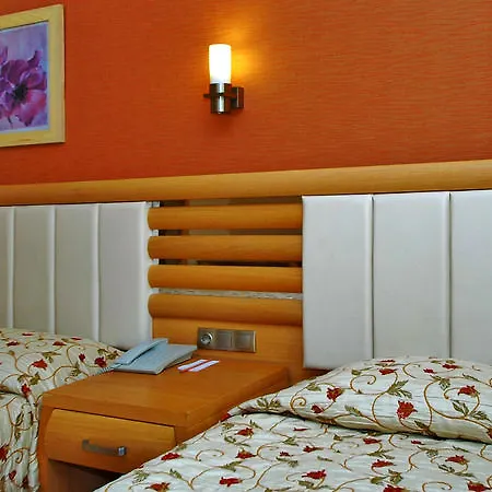 Hotell Grand Pasa 5*