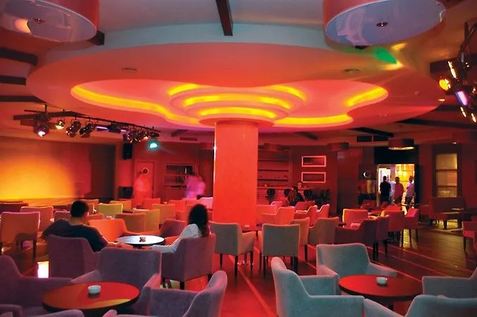 ホテル Grand Pasa マルマリス